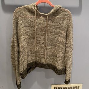 Akira hoodie with open back